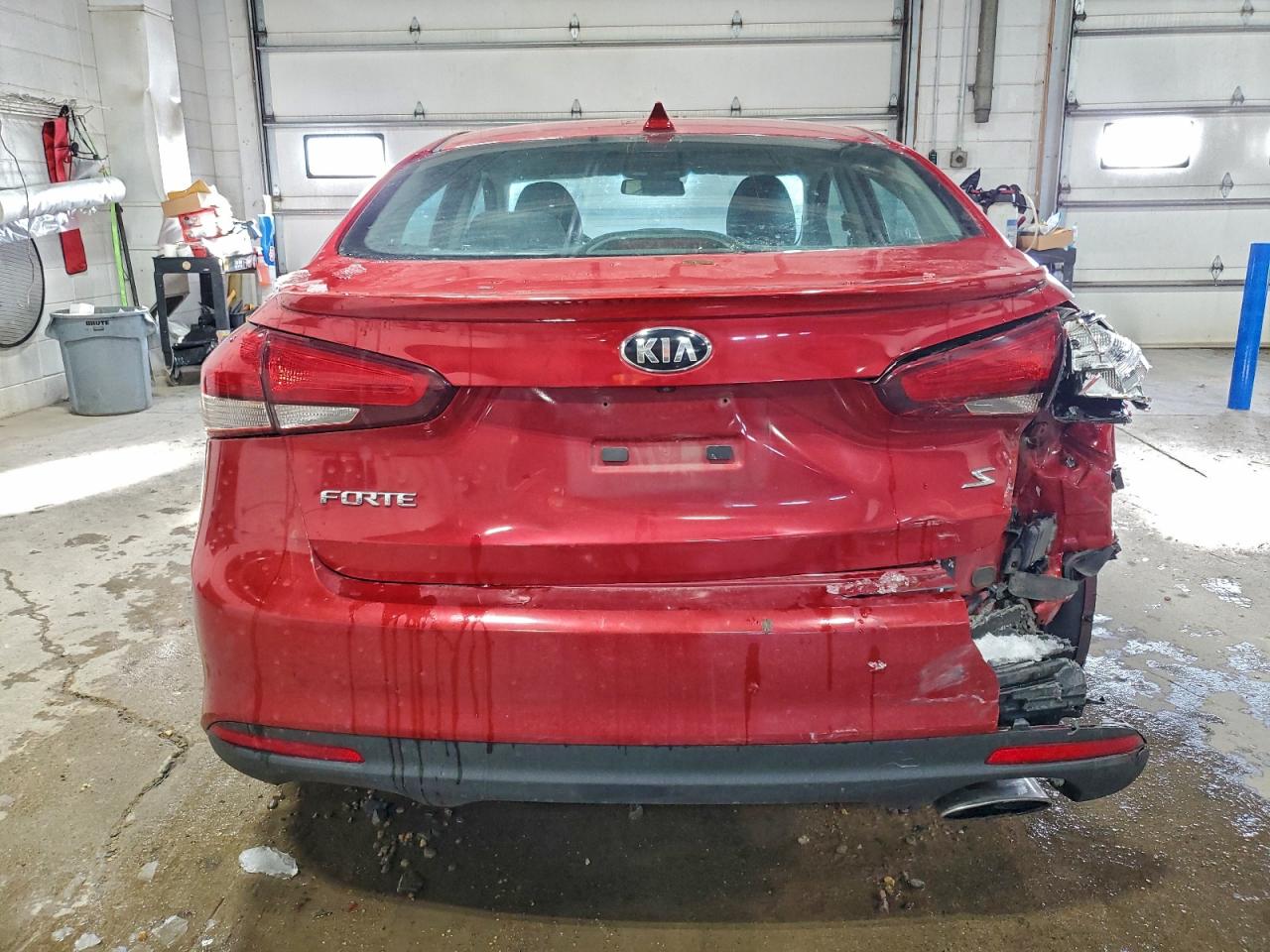 2017 KIA FORTE LX photo 6