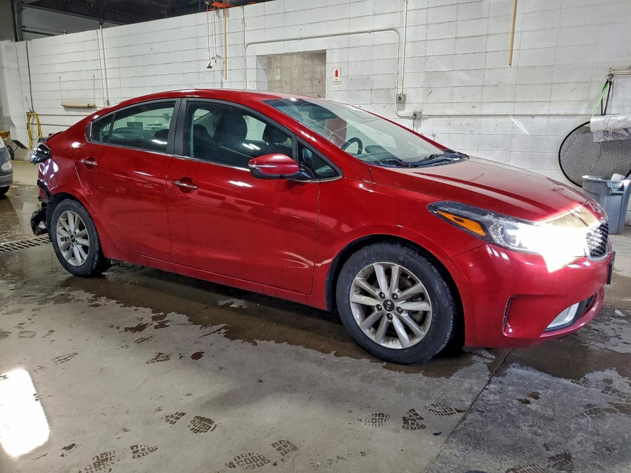 2017 KIA FORTE LX photo 4