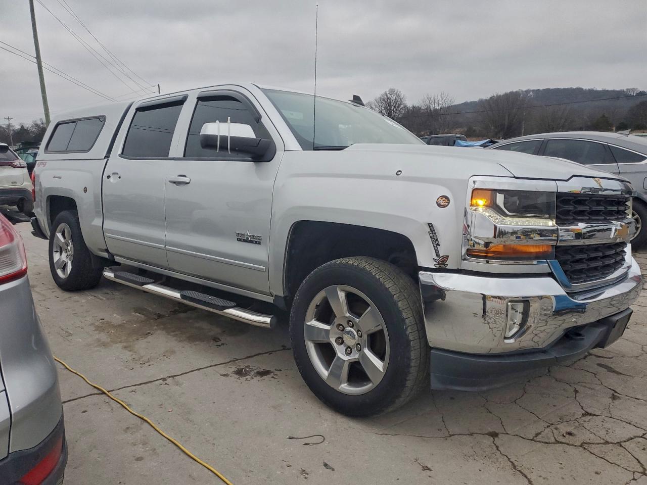 2018 CHEVROLET SILVERADO K1500 LT photo 7
