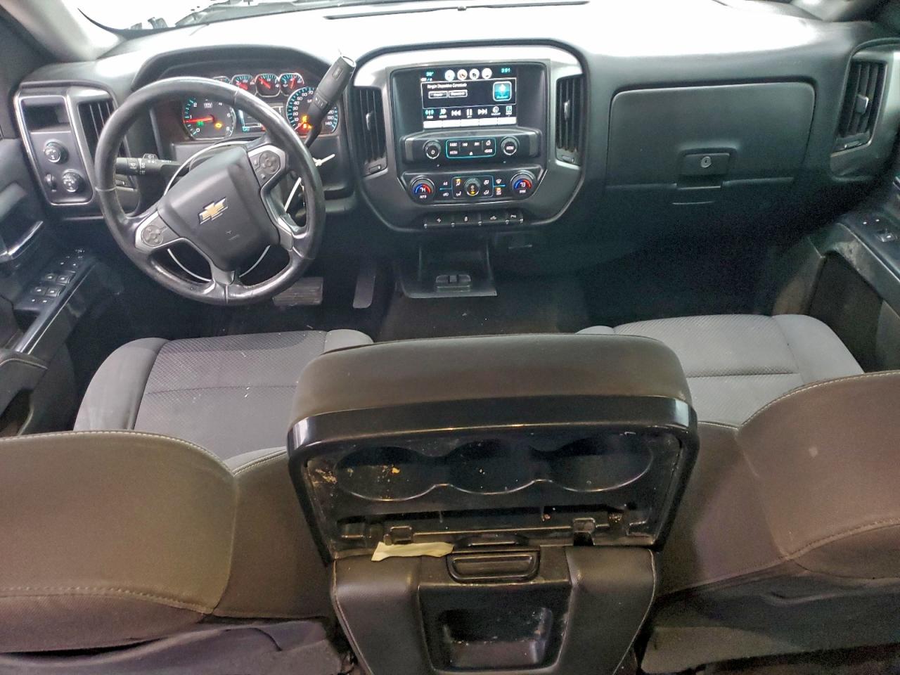 2018 CHEVROLET SILVERADO K1500 LT photo 15