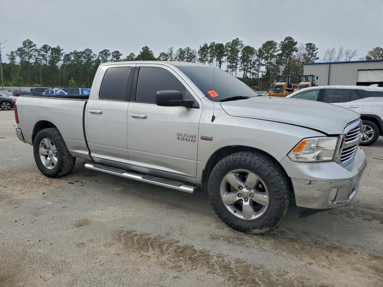 2016 RAM 1500 SLT photo 10
