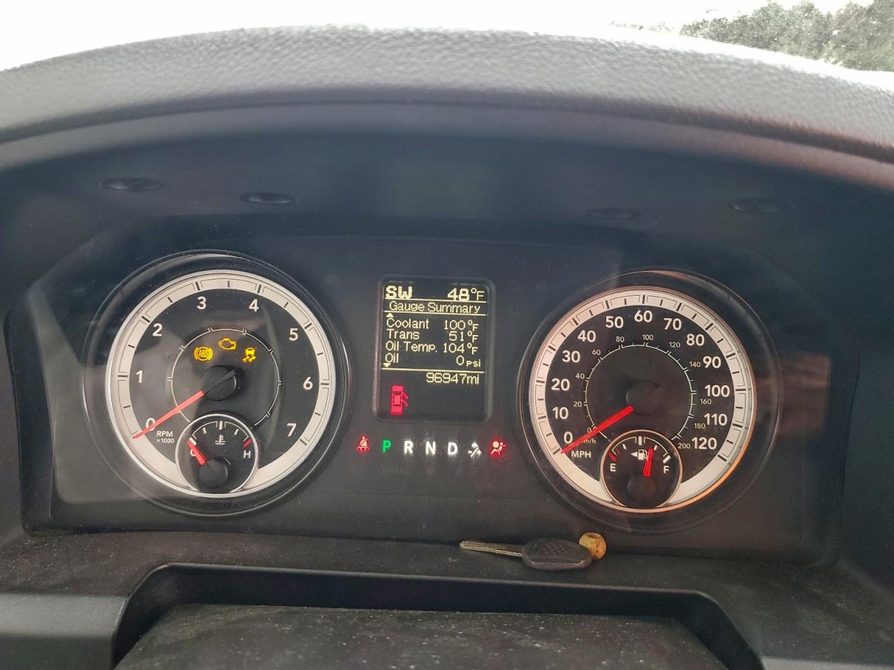 2016 RAM 1500 SLT photo 25
