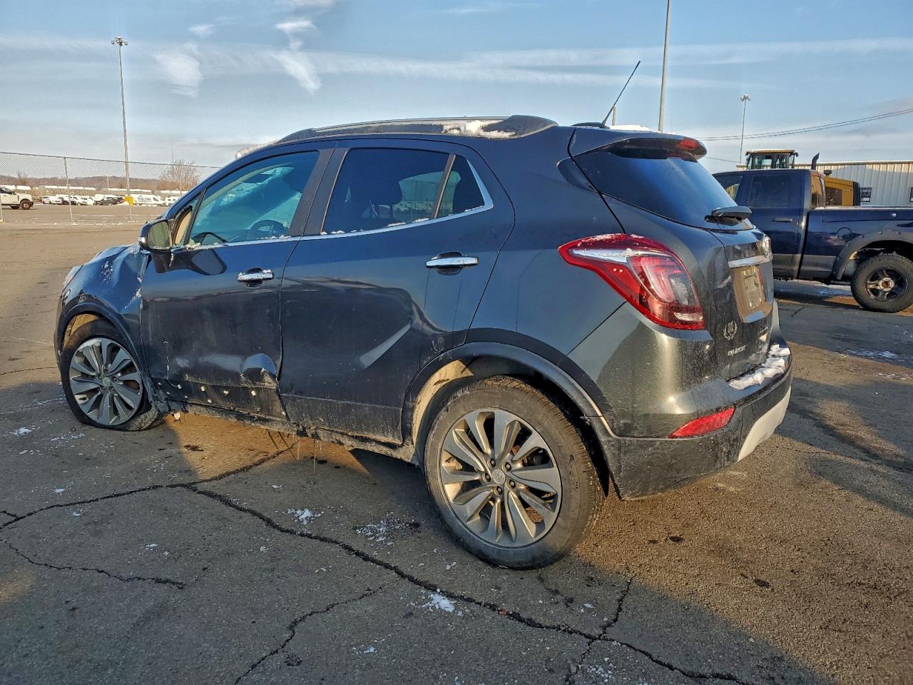 2017 BUICK ENCORE PREFERRED II photo 4