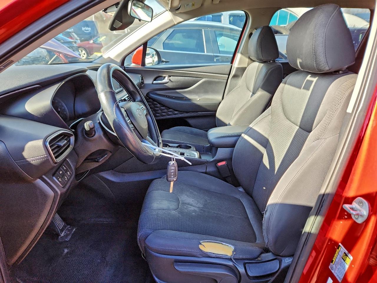 2019 HYUNDAI SANTA FE SE 2.4L photo 7
