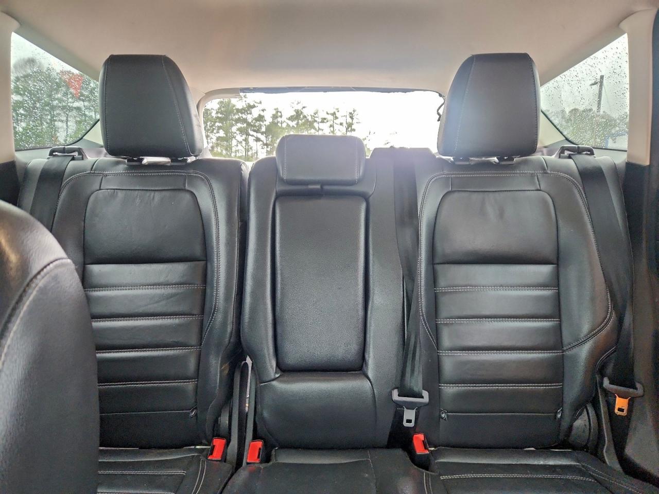 2018 FORD ESCAPE SEL photo 10