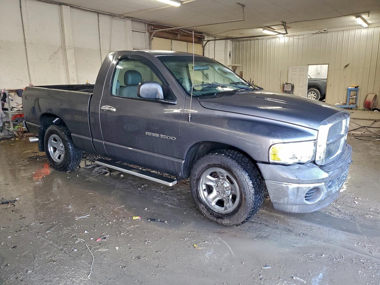 2002 DODGE RAM 1500 photo 4
