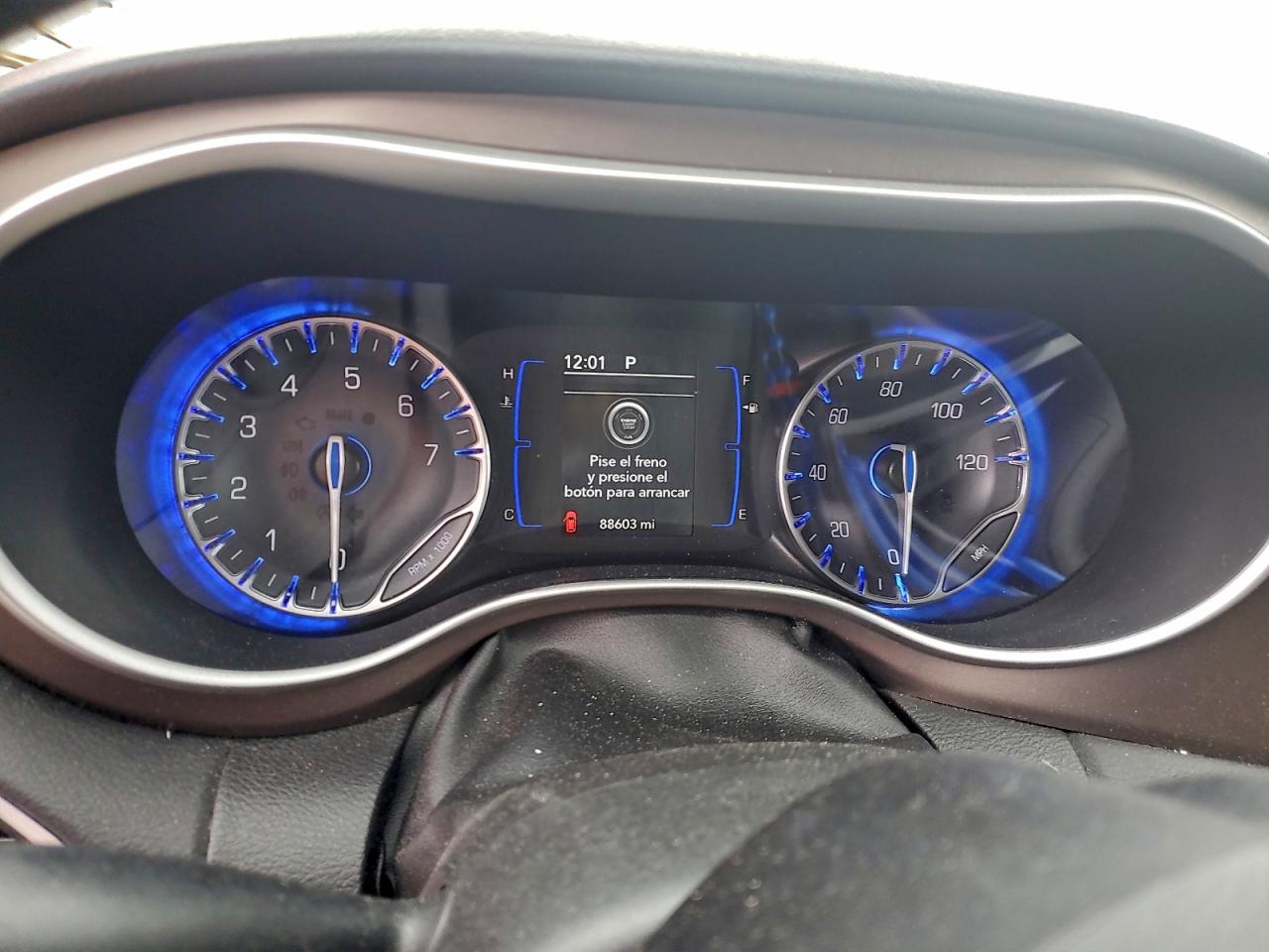 2021 CHRYSLER VOYAGER LXI photo 9