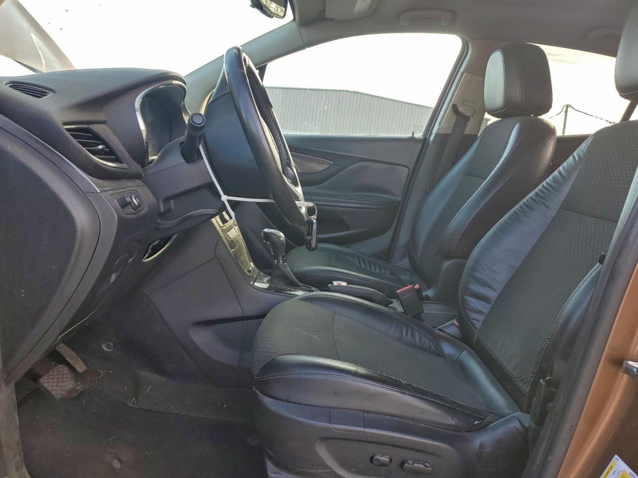 2017 BUICK ENCORE PREFERRED photo 7