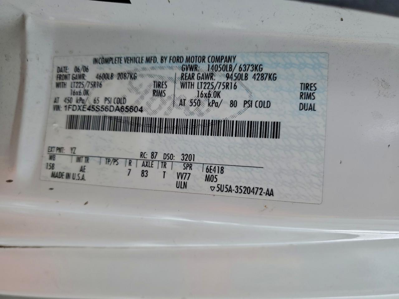 2006 FORD E450 BOX TRUCK photo 23