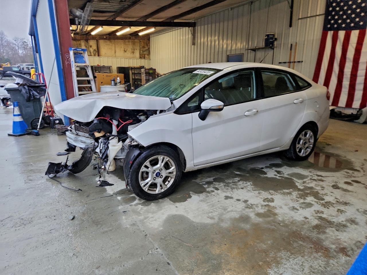 2015 FORD FIESTA