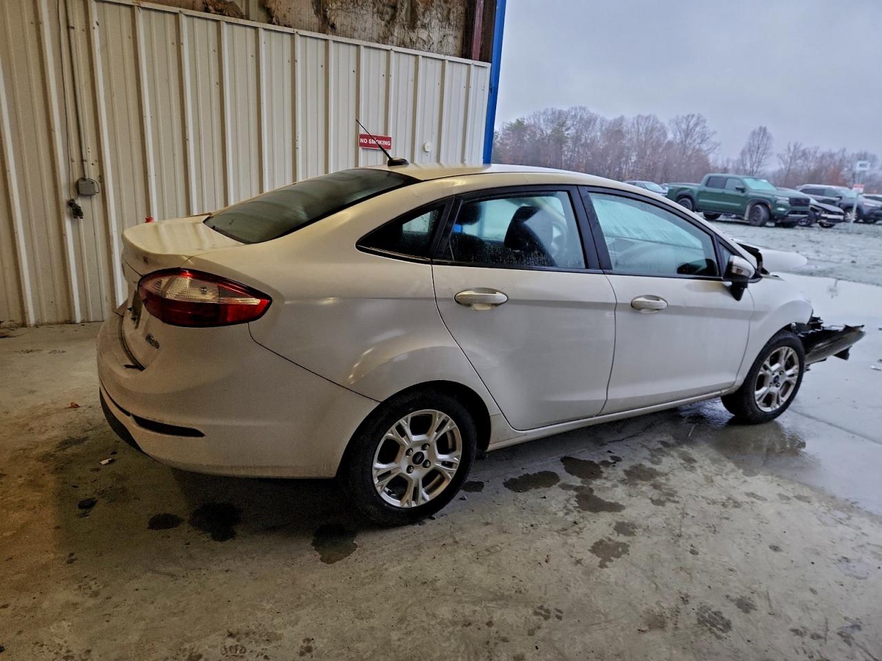 2015 FORD FIESTA SE photo 7