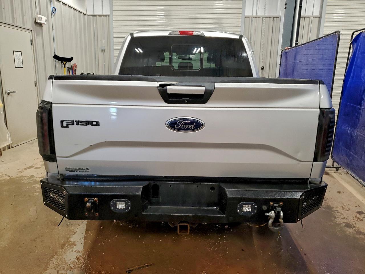 2015 FORD F150 SUPERCREW photo 16