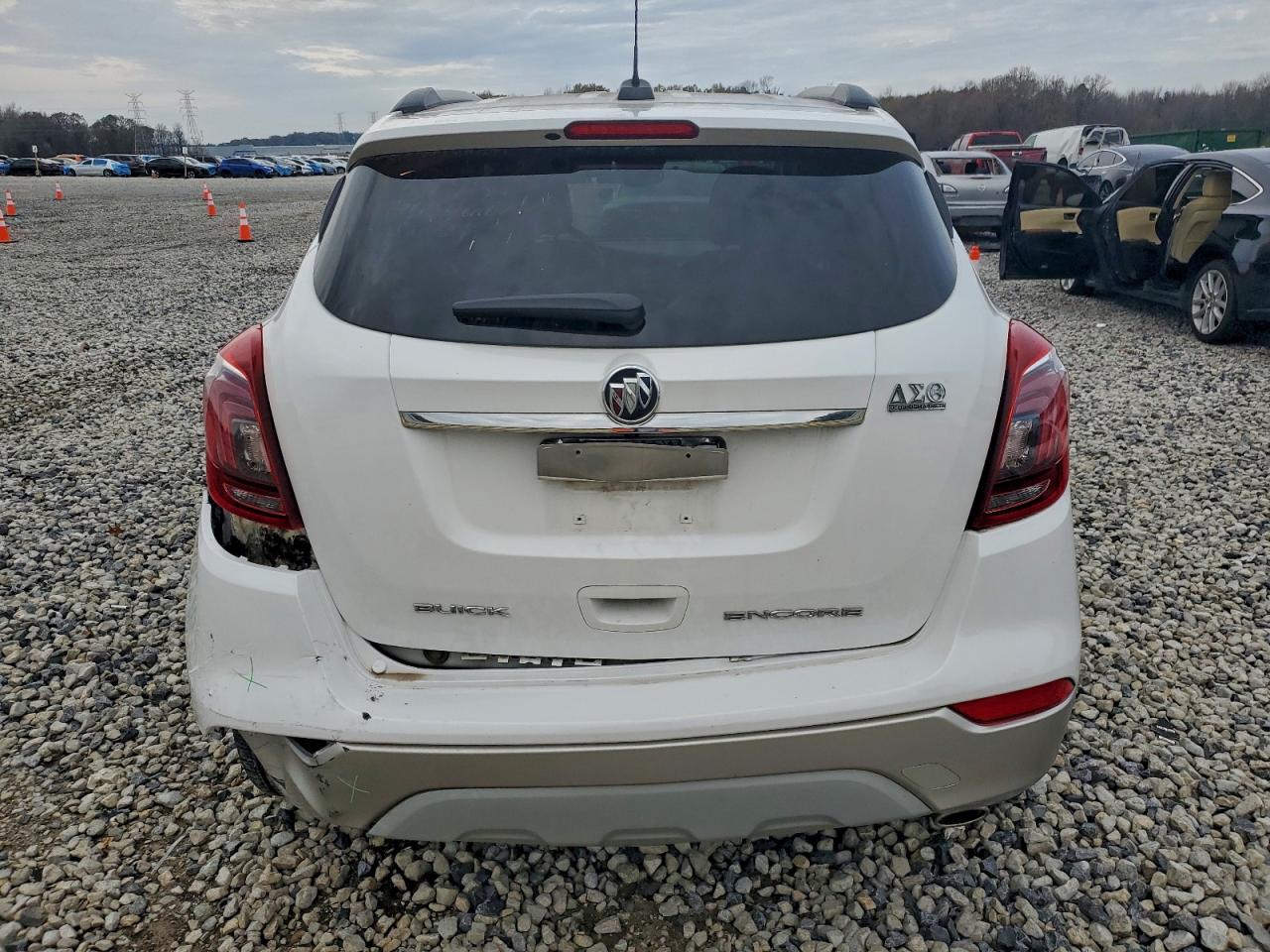 2018 BUICK ENCORE PREFERRED photo 16