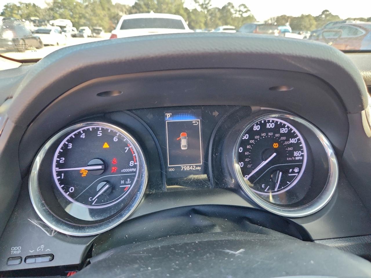 2020 TOYOTA CAMRY SE photo 9