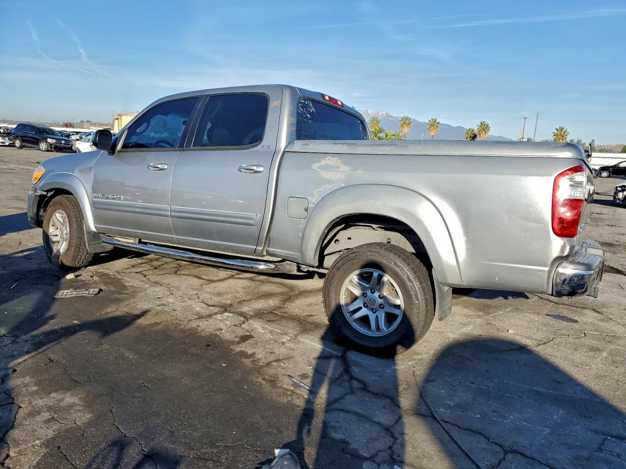 2006 TOYOTA TUNDRA photo 3