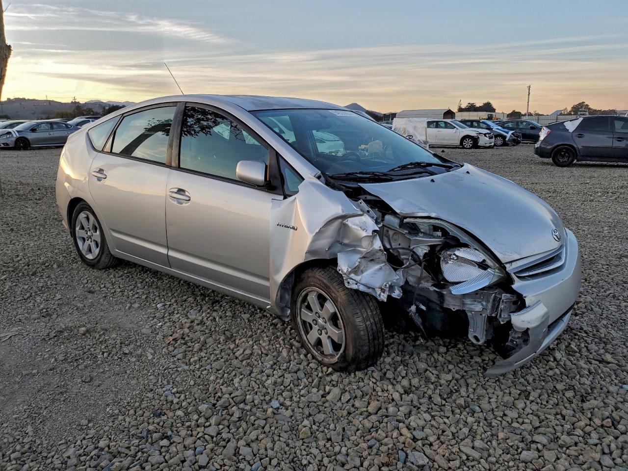 2009 TOYOTA PRIUS photo 4
