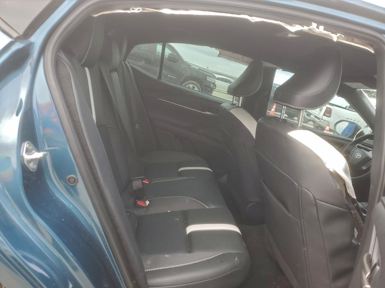 2025 TOYOTA CAMRY XSE photo 10
