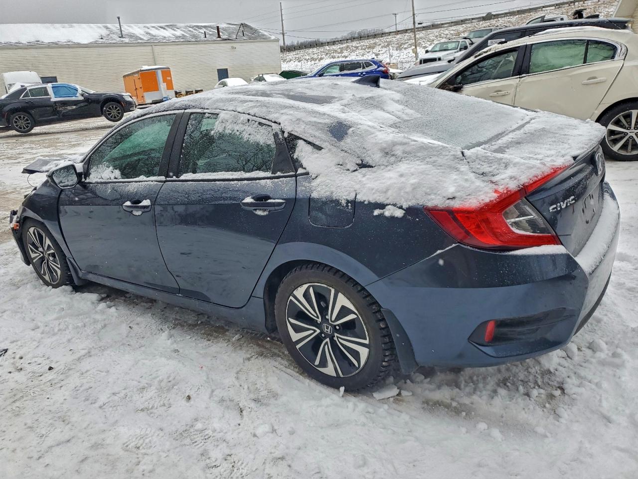2016 HONDA CIVIC EX photo 3