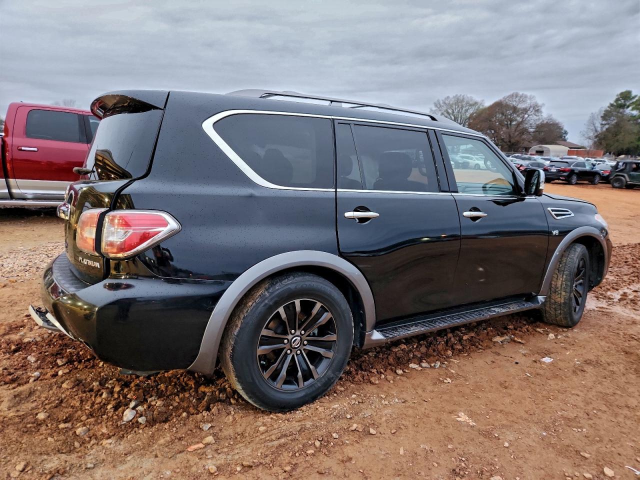 2018 NISSAN ARMADA SV photo 5