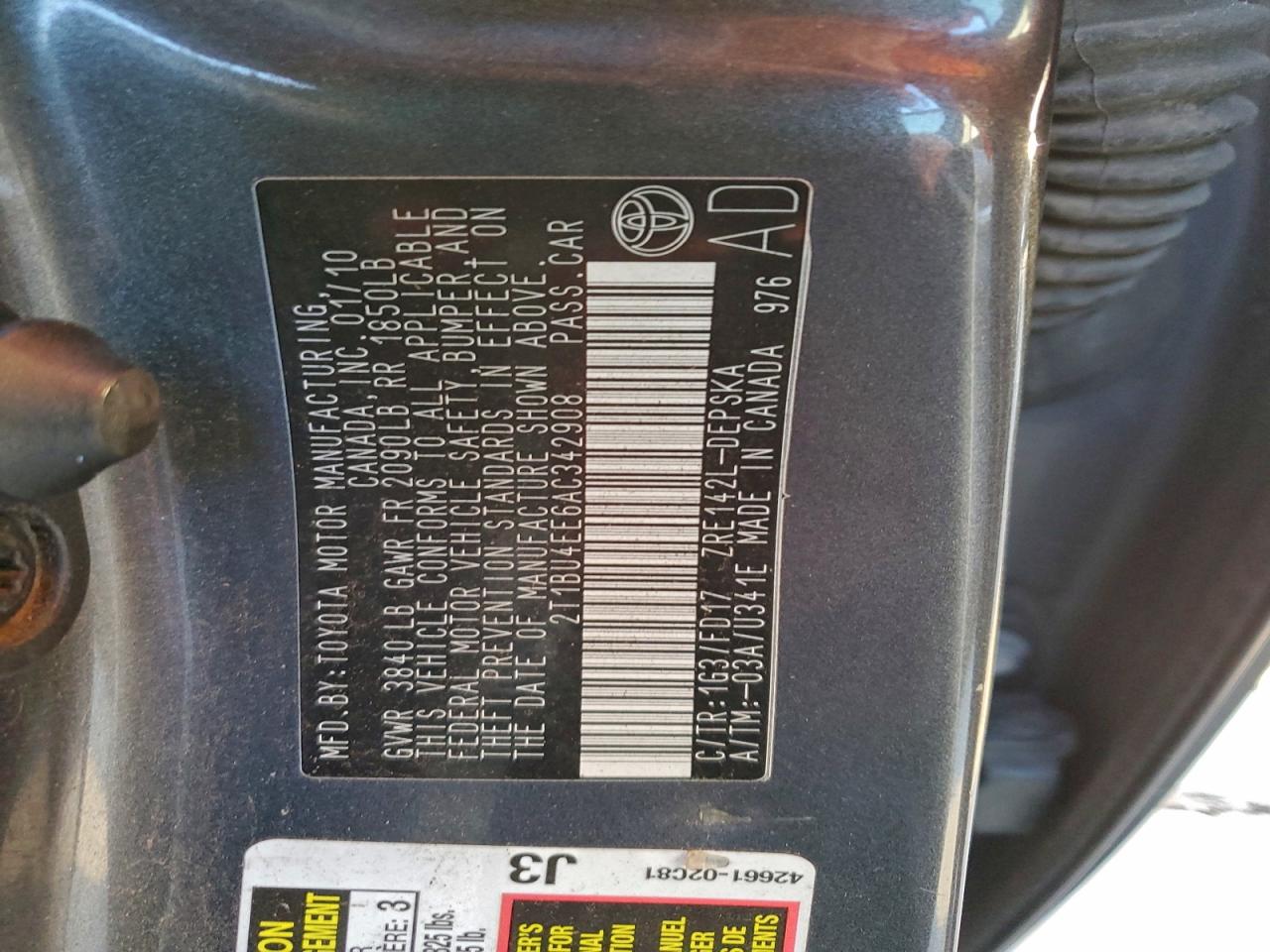 2010 TOYOTA COROLLA photo 12