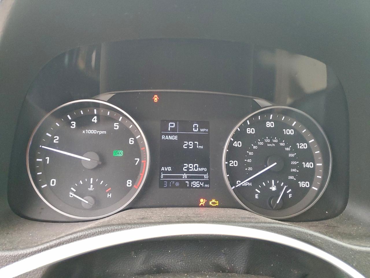 2017 HYUNDAI ELANTRA SE photo 9