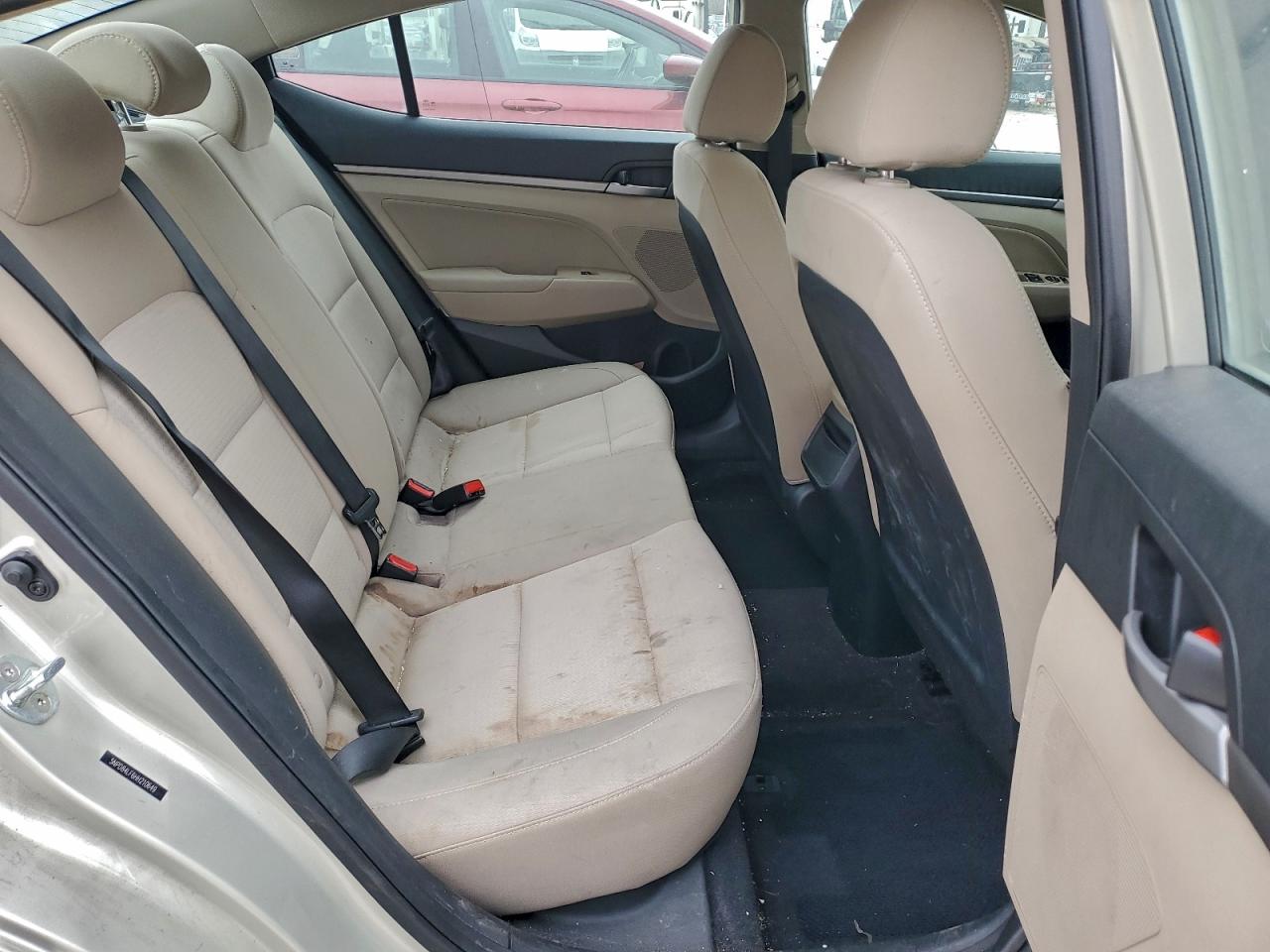 2017 HYUNDAI ELANTRA SE photo 10