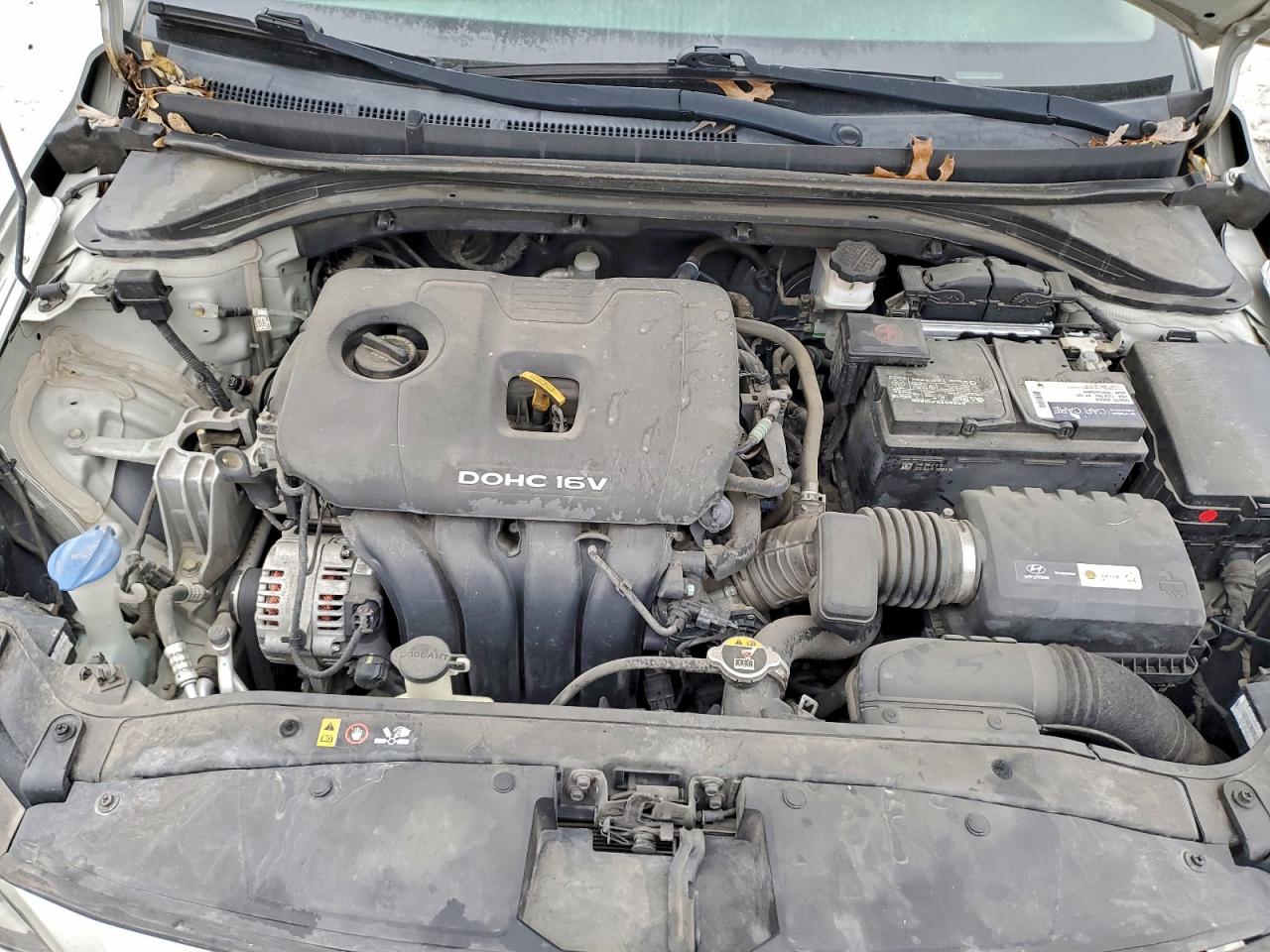 2017 HYUNDAI ELANTRA SE photo 11