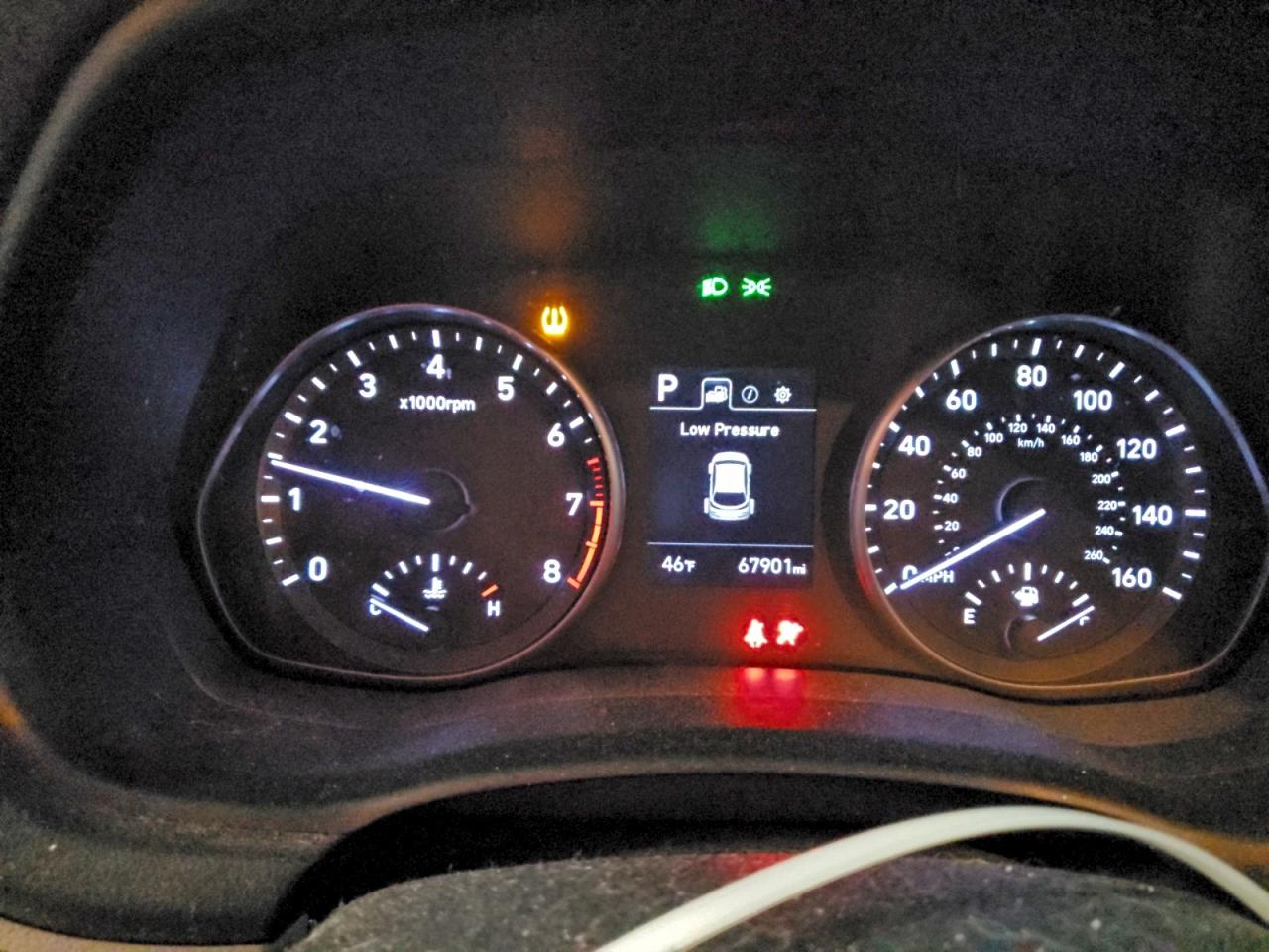 2020 HYUNDAI ELANTRA photo 9