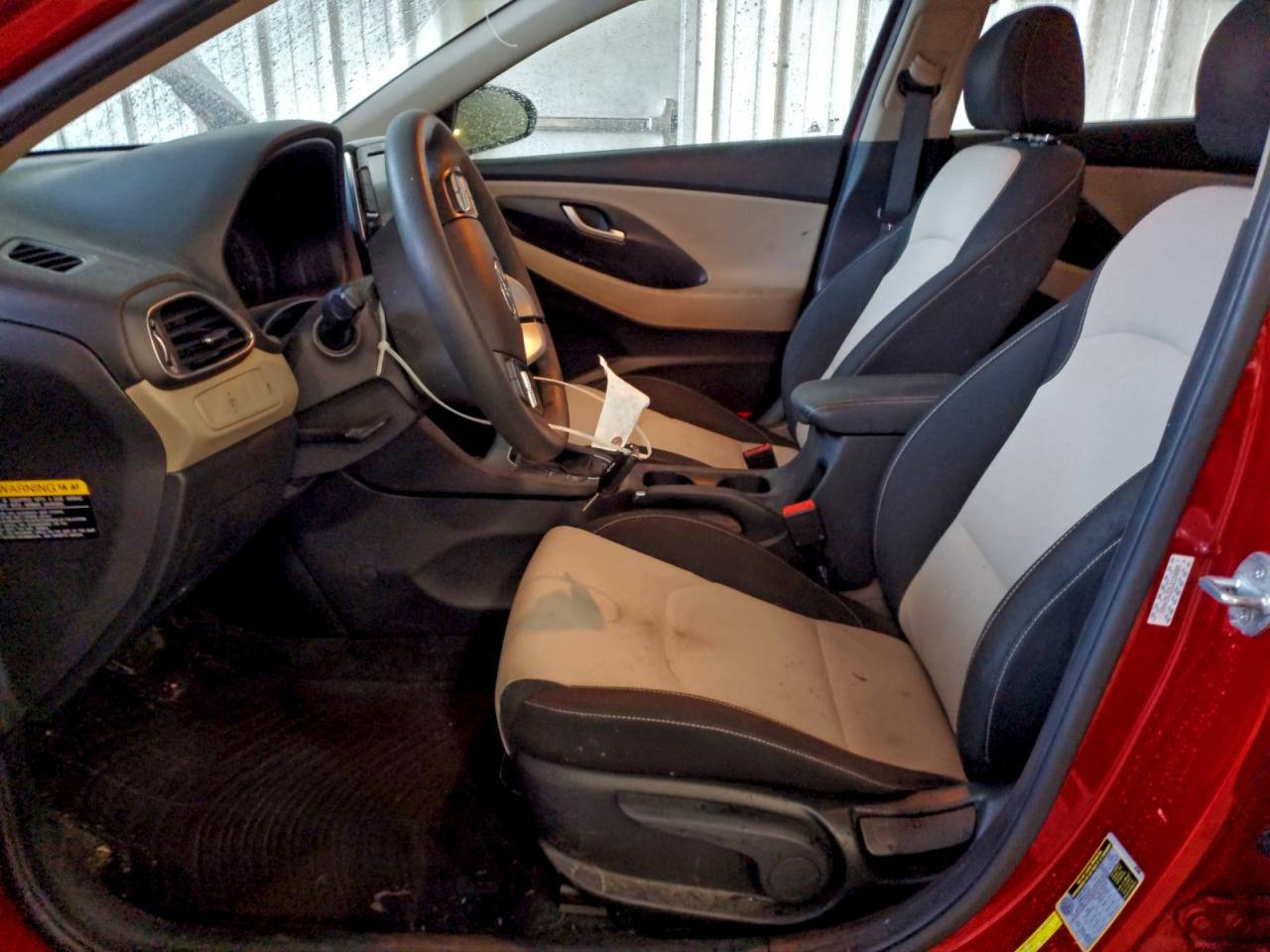 2020 HYUNDAI ELANTRA photo 7