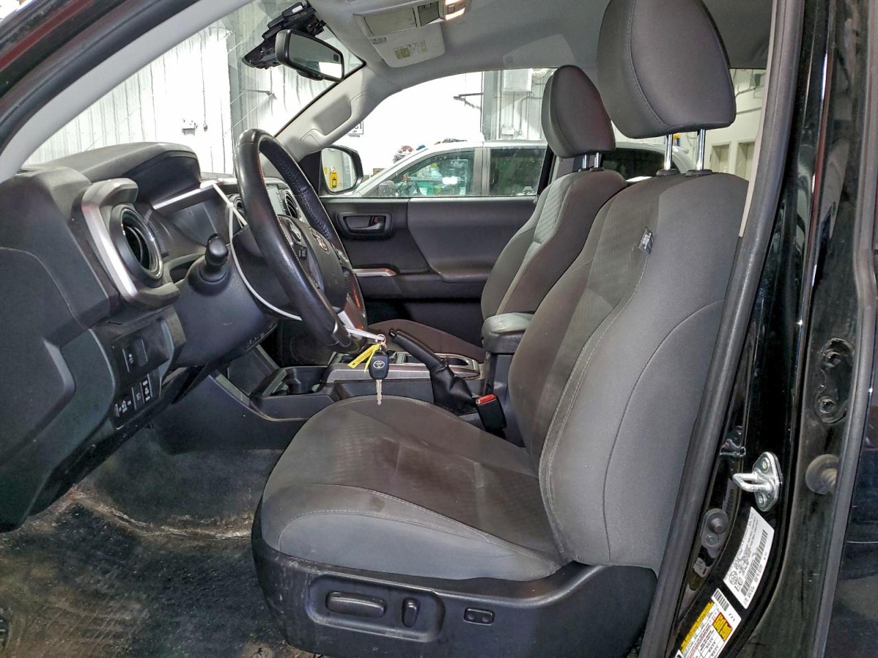 2022 TOYOTA TACOMA DOUBLE CAB photo 7