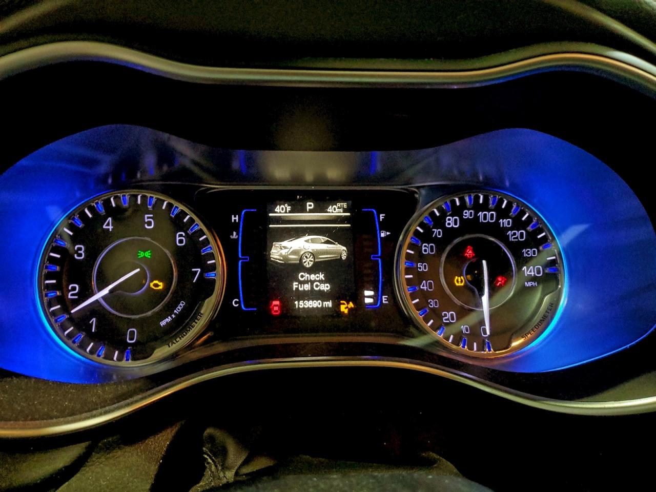 2015 CHRYSLER 200 LIMITED photo 9