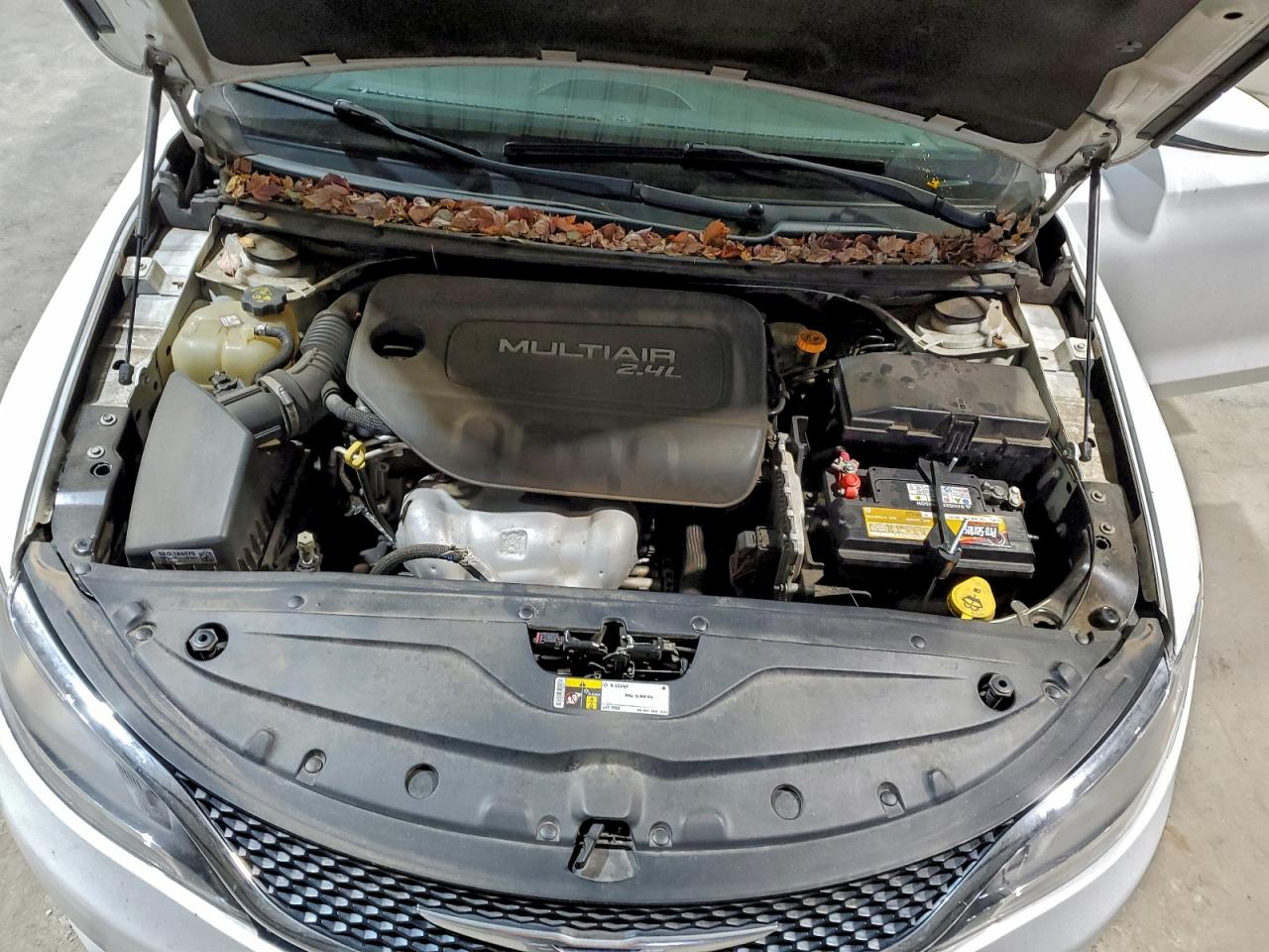2015 CHRYSLER 200 LIMITED photo 11