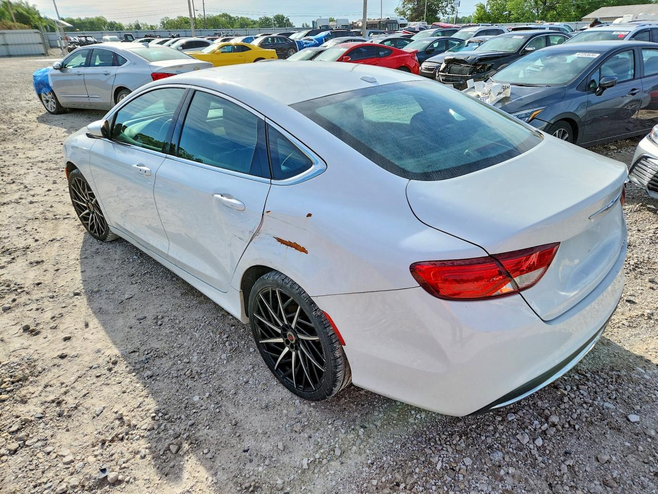2015 CHRYSLER 200 LIMITED photo 2