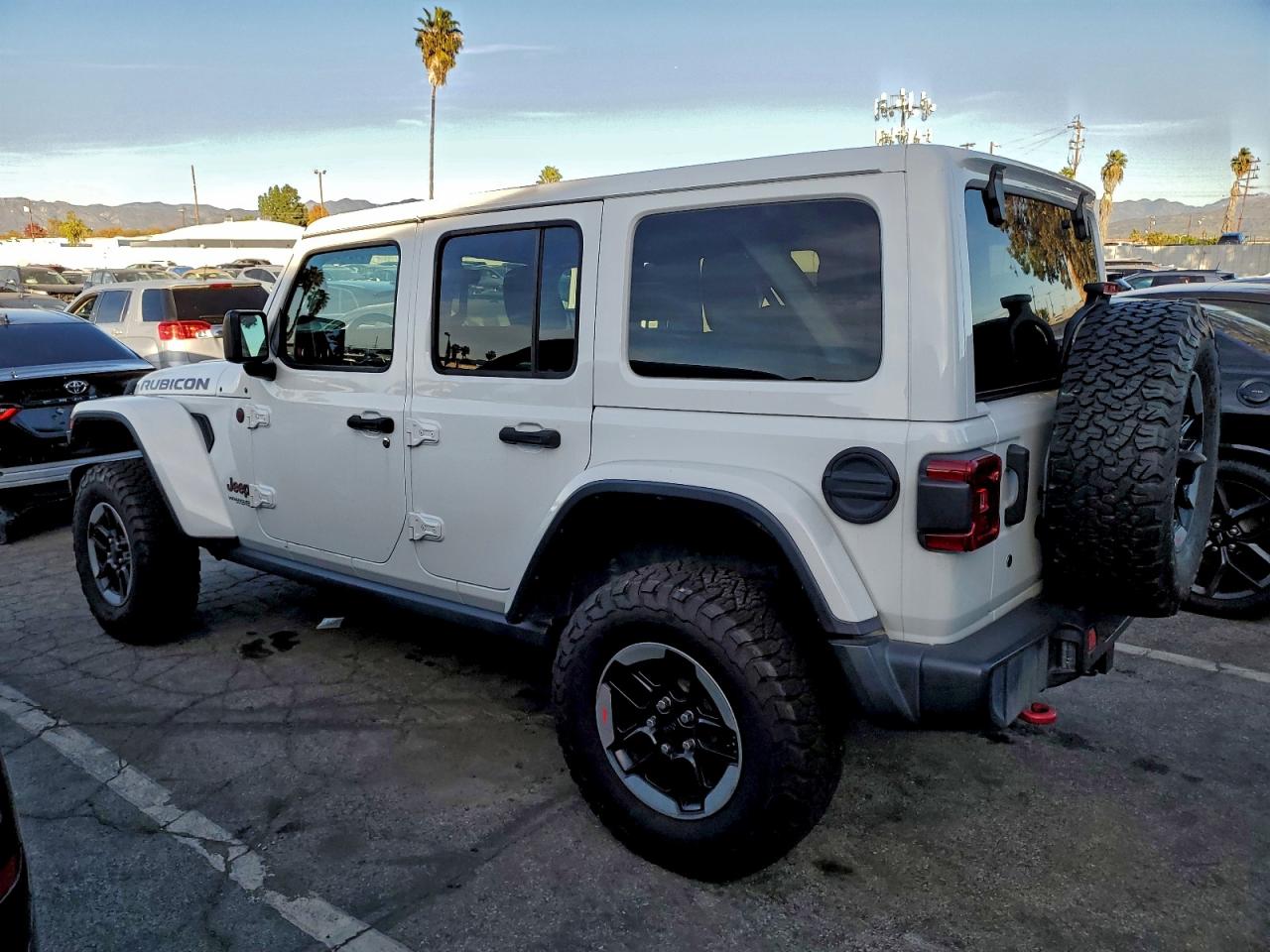 2019 JEEP WRANGLER UNLIMITED photo 2