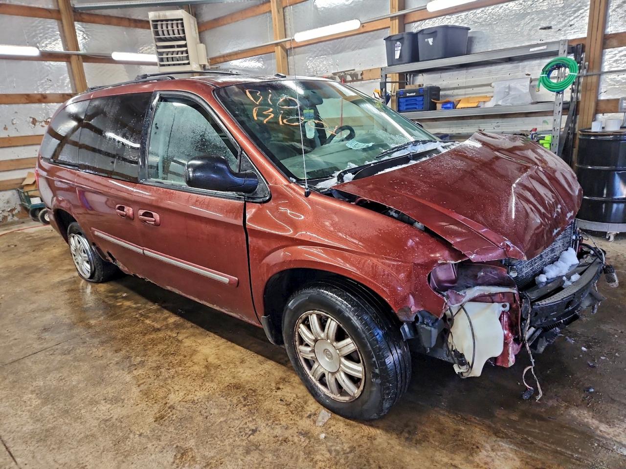 2007 CHRYSLER TOWN & COUNTRY TOURING photo 7