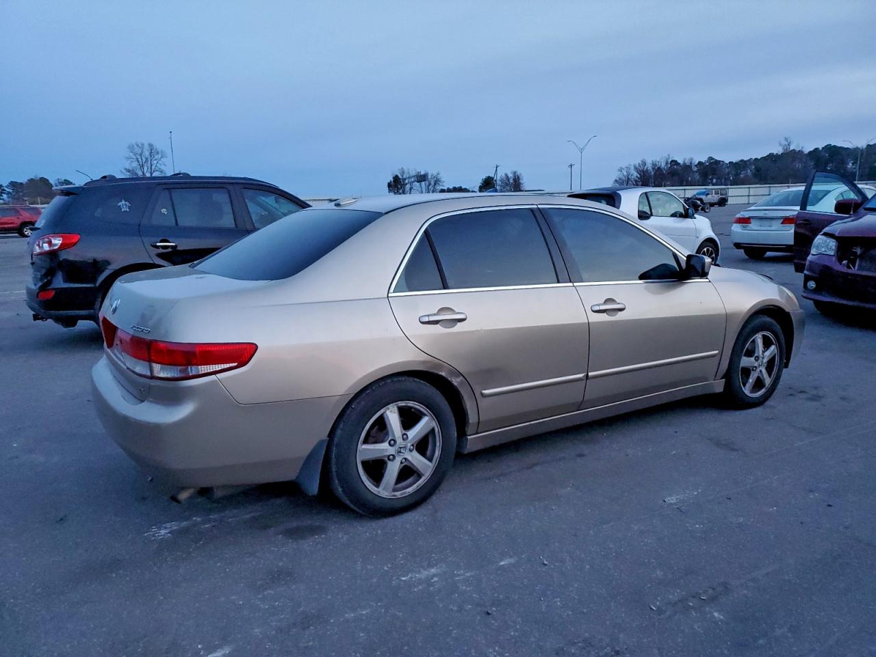 2004 HONDA ACCORD EX photo 5