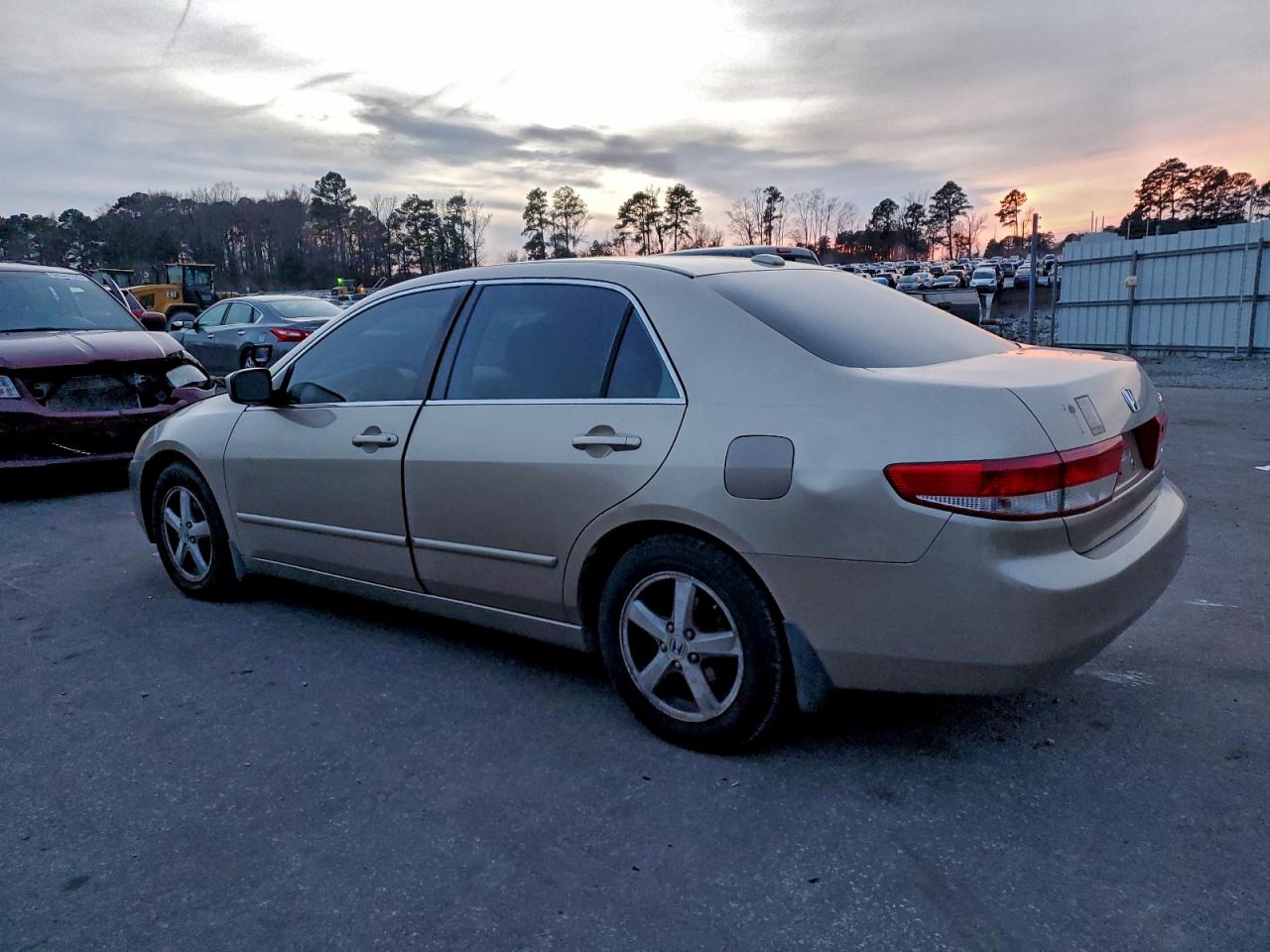 2004 HONDA ACCORD EX photo 3