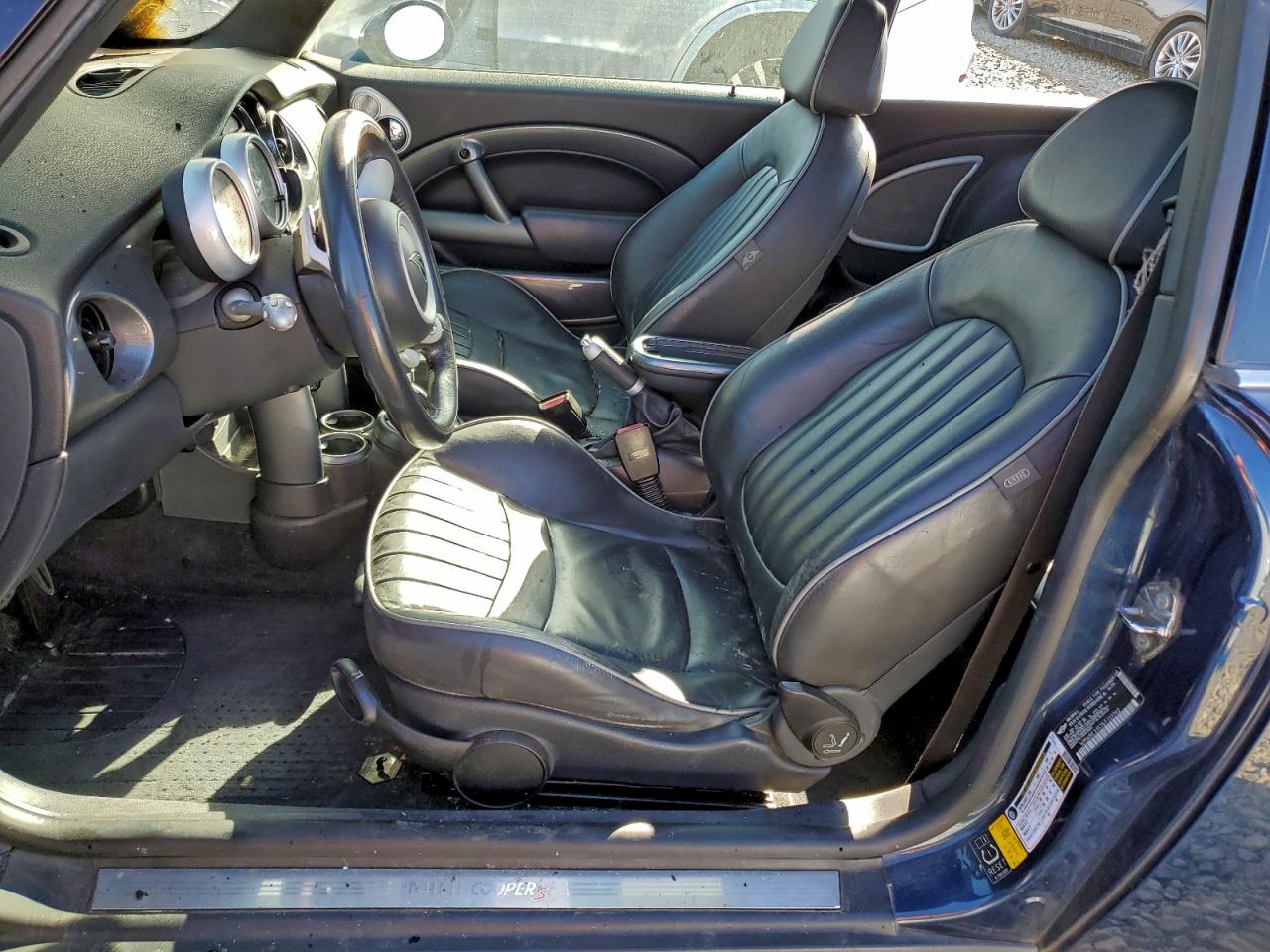 2006 MINI COOPER S photo 7