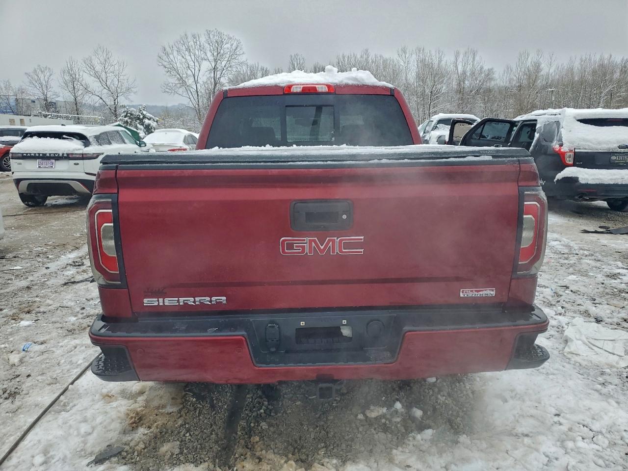 2017 GMC SIERRA K1500 SLT photo 6