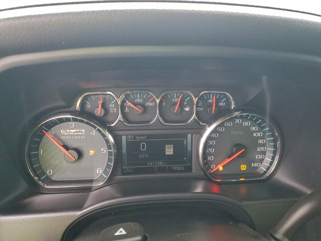 2017 GMC SIERRA K1500 SLT photo 9