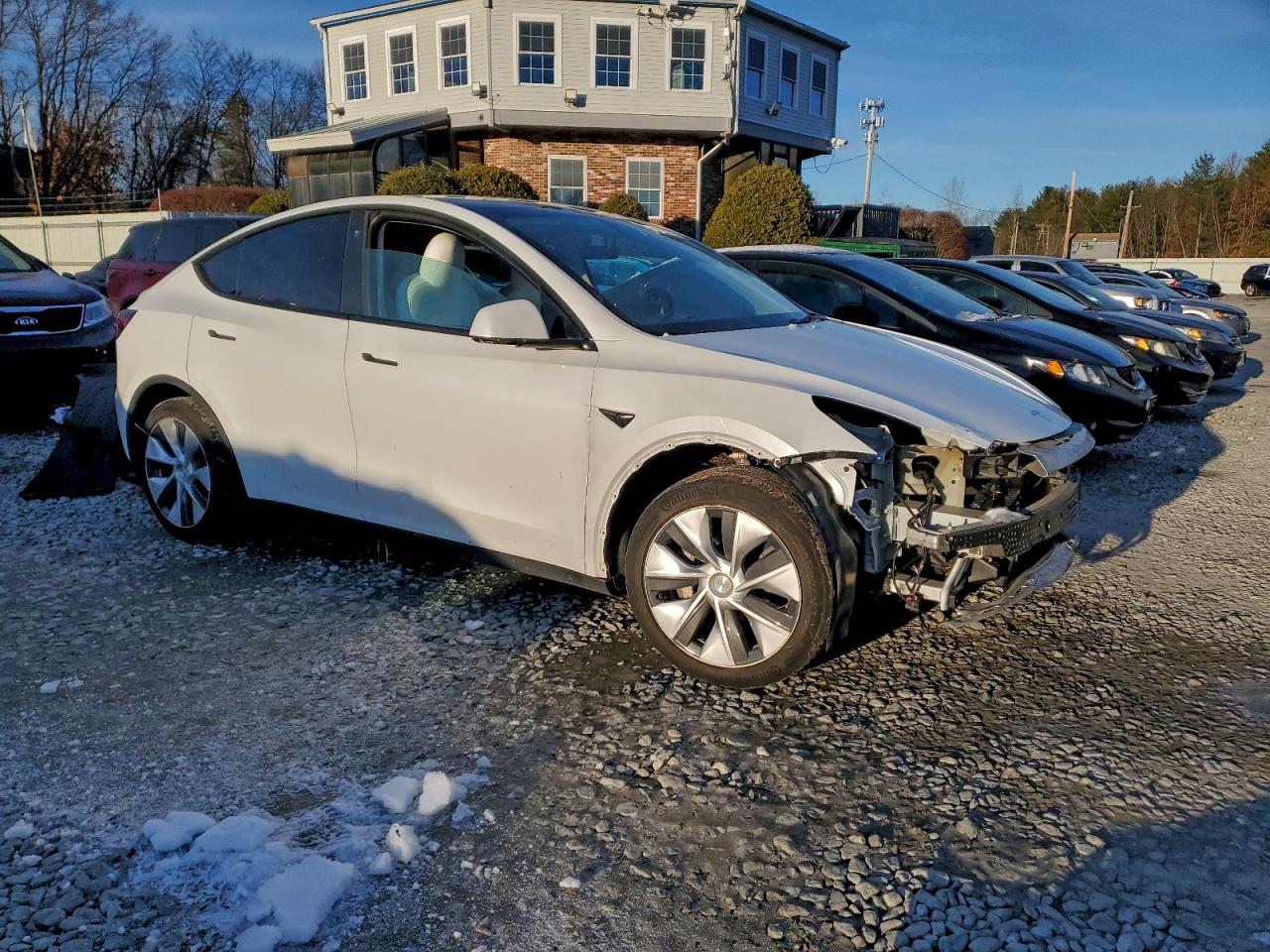 2021 TESLA MODEL Y photo 4