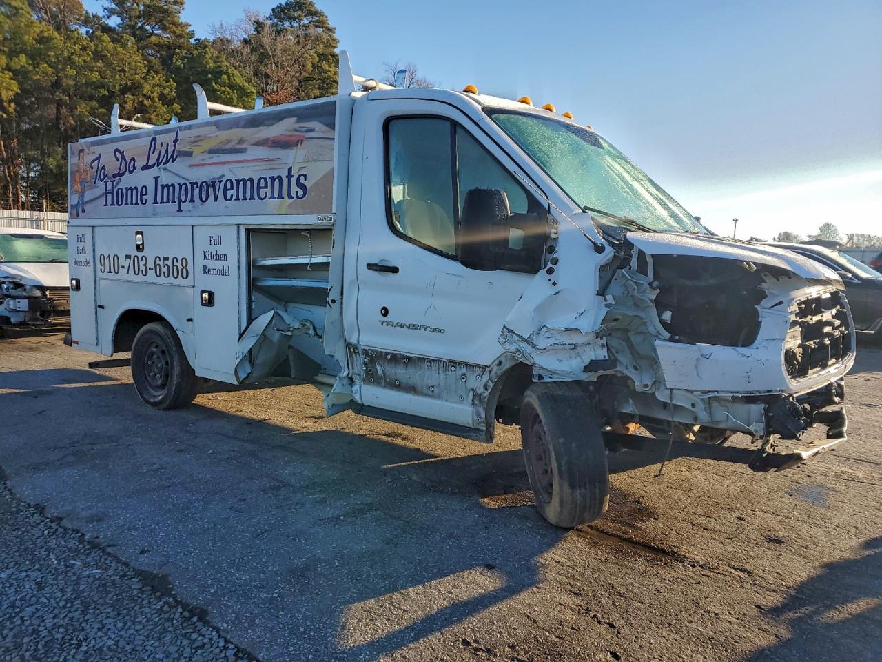 2017 FORD TRANSIT UTILITY / SERVICE TRUCK photo 4