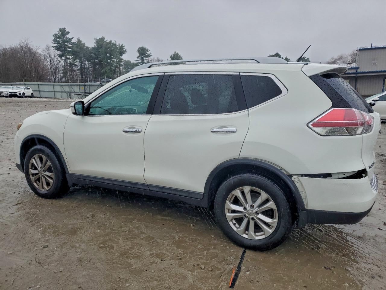 2016 NISSAN ROGUE S photo 3