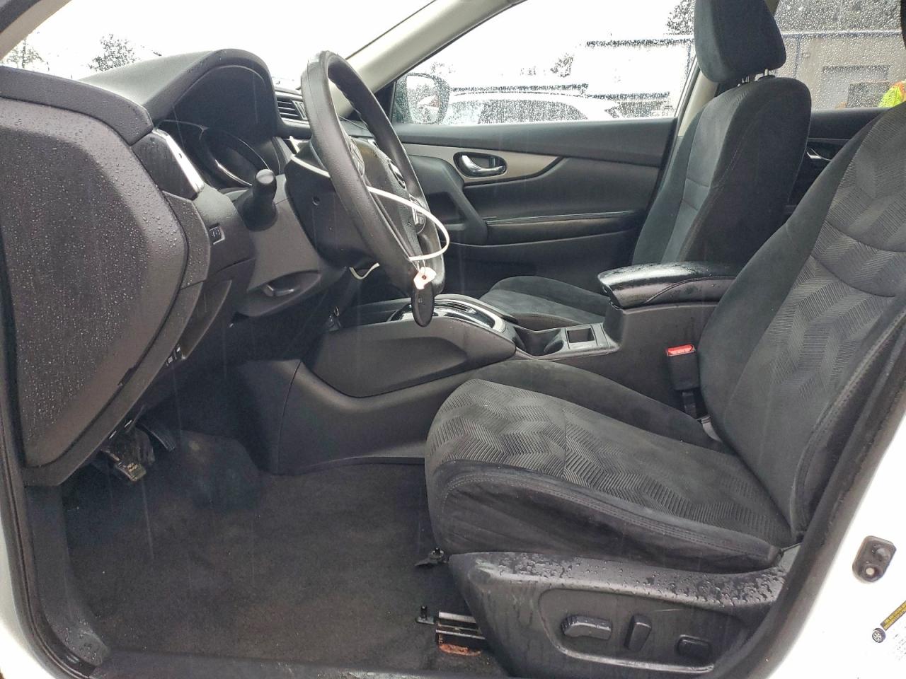 2016 NISSAN ROGUE S photo 13