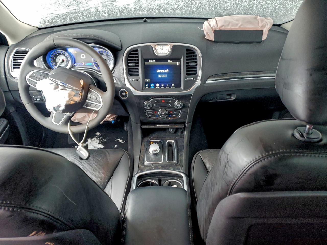 2023 CHRYSLER 300 TOURING L photo 15