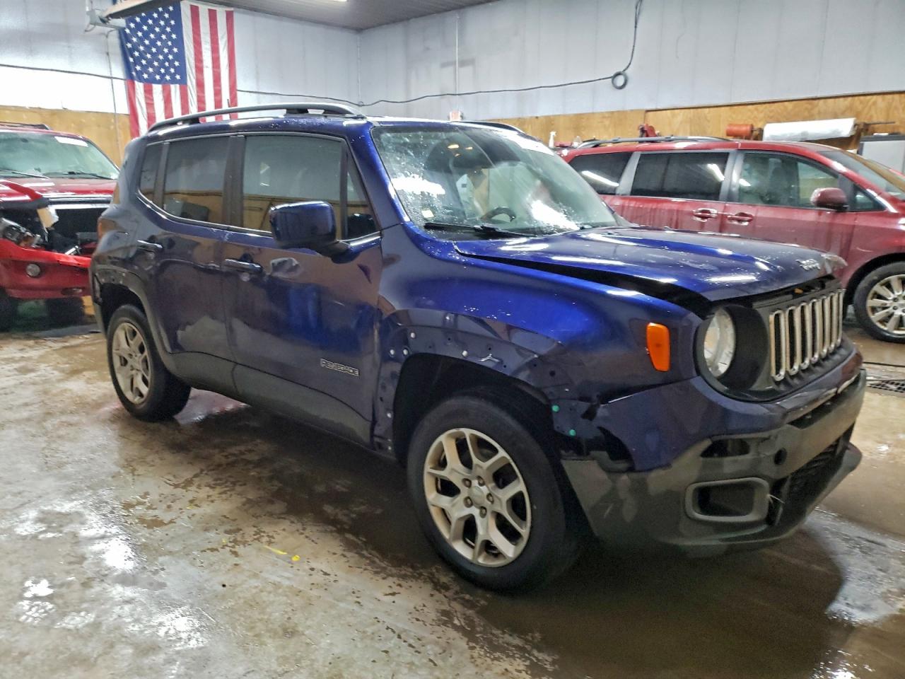 2017 JEEP RENEGADE LATITUDE photo 4