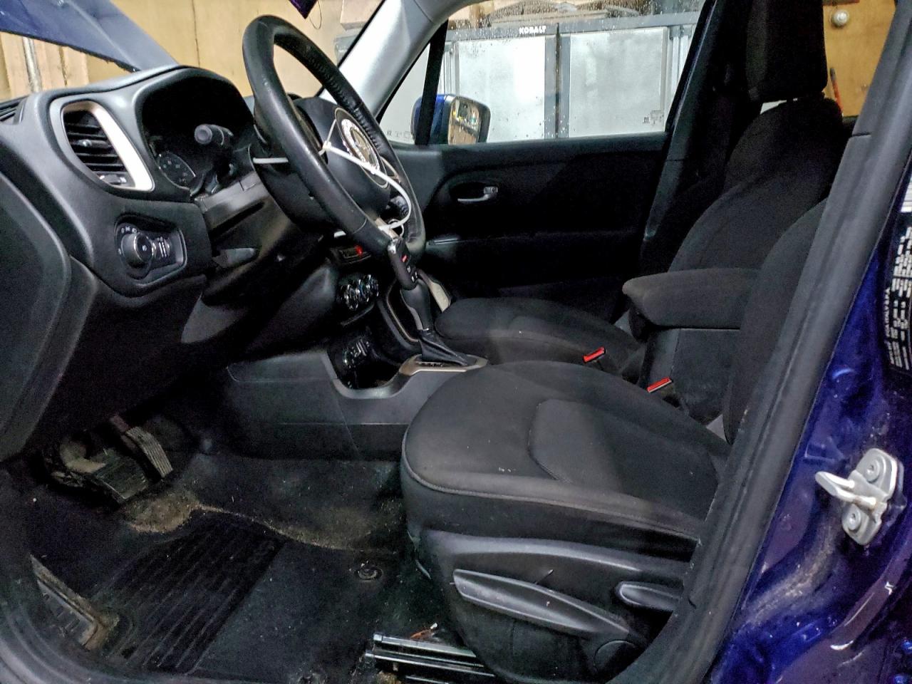 2017 JEEP RENEGADE LATITUDE photo 7