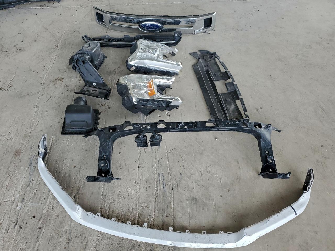 2020 FORD F150 SUPERCREW photo 25