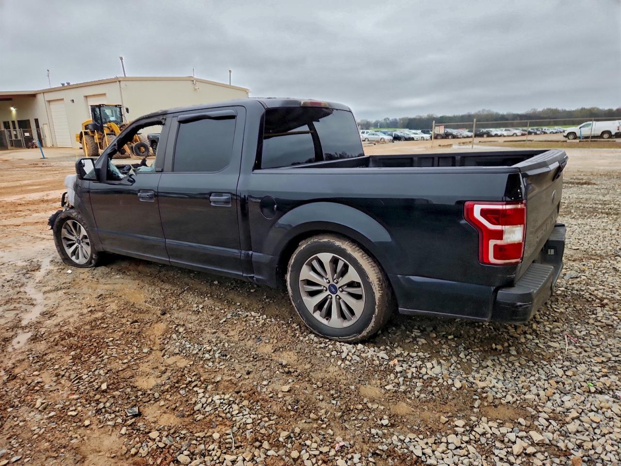 2018 FORD F150 SUPERCREW photo 2