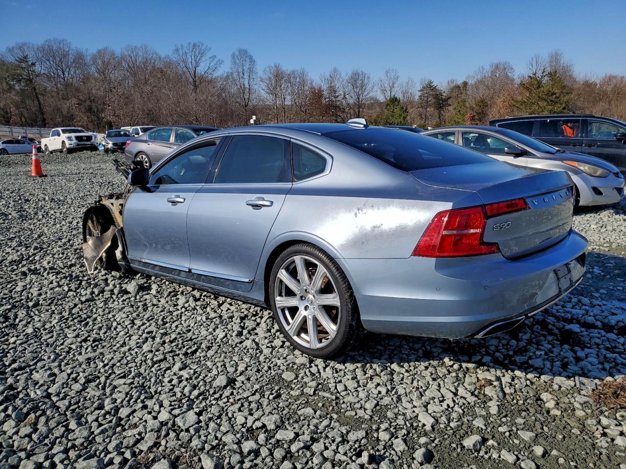 2017 VOLVO S90 T6 INSCRIPTION photo 2